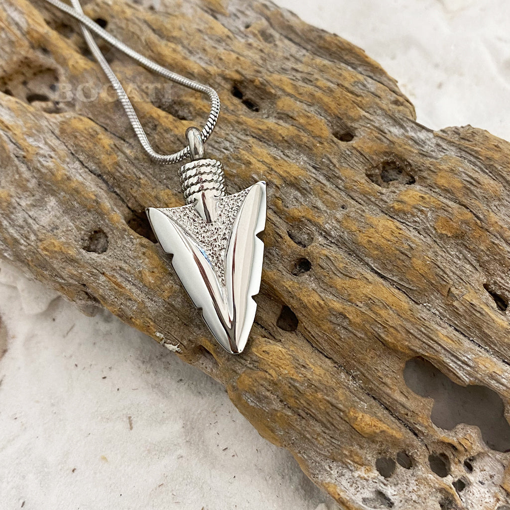 Jewelry Package: Western - Pendants With Chains