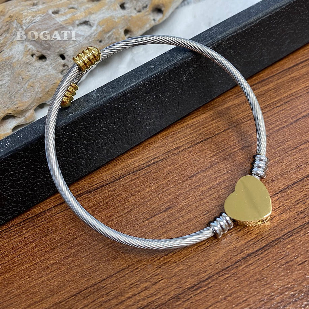J-Brac-19 Cable Bracelet With Heart