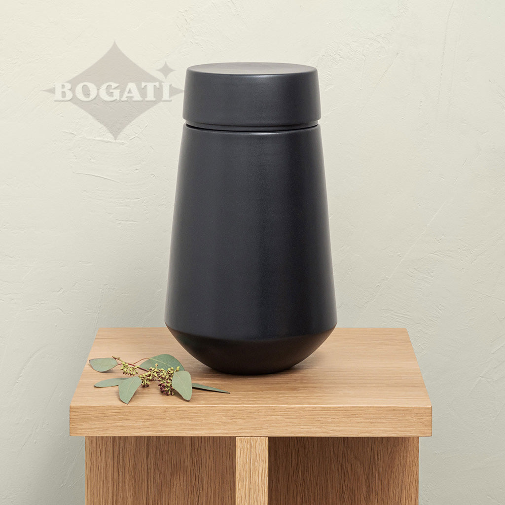 ADULT - Ceramic Urn - Solstice AEGIS