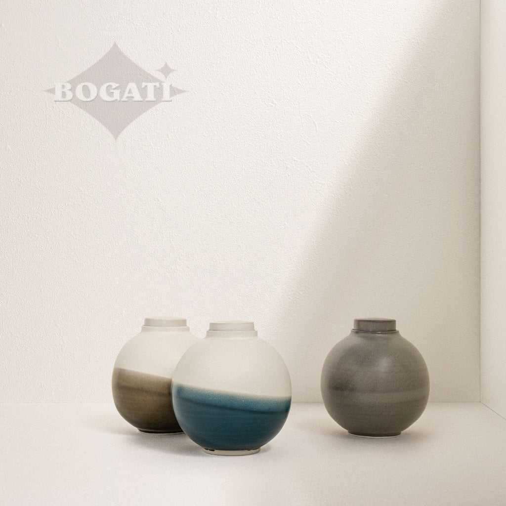 SMALL - Ceramic Urn - Solstice X Terra Noir MOON