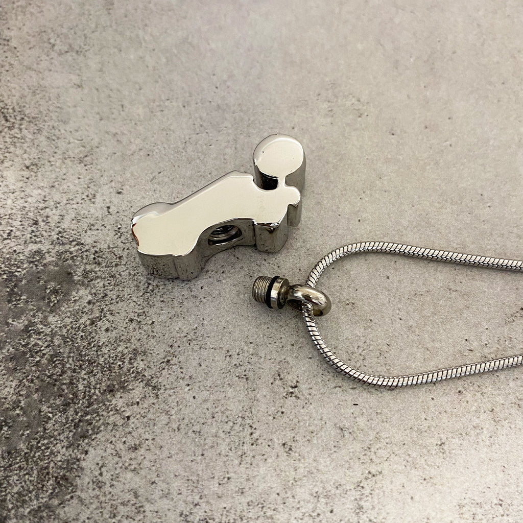 Cremtio Pendant - motorcycle - opens from the bail