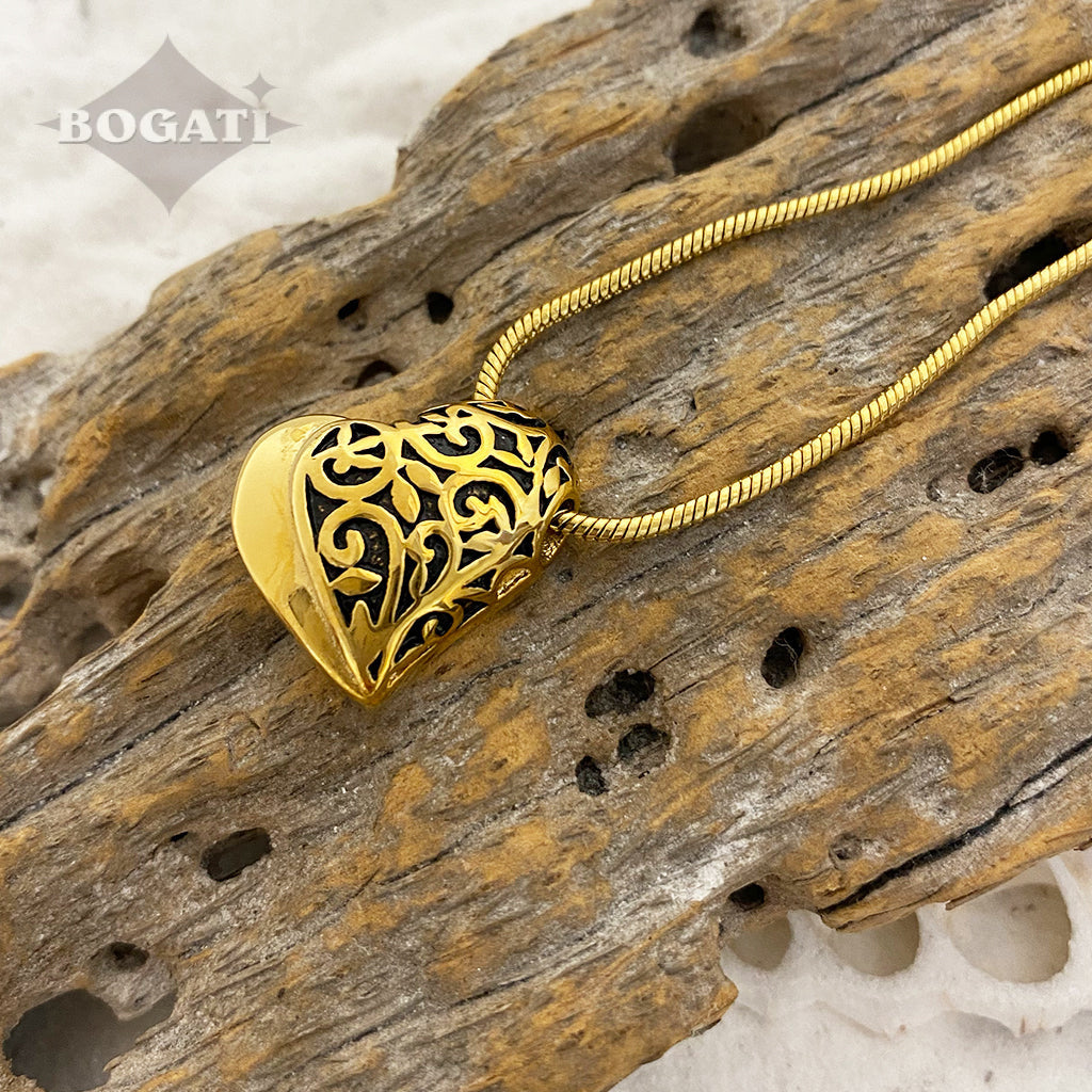 J-432 - Filigree Heart - Pendant with Chain