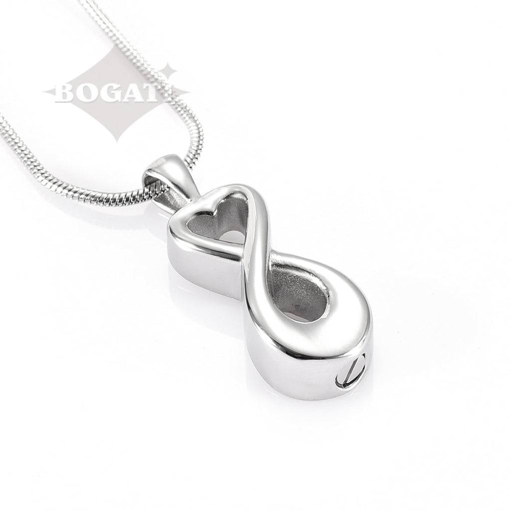 Jewelry Package: Hearts - Pendants with Chains